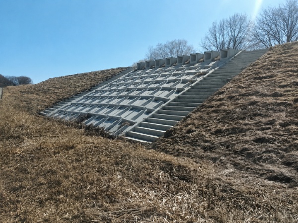 法面工事の施工現場